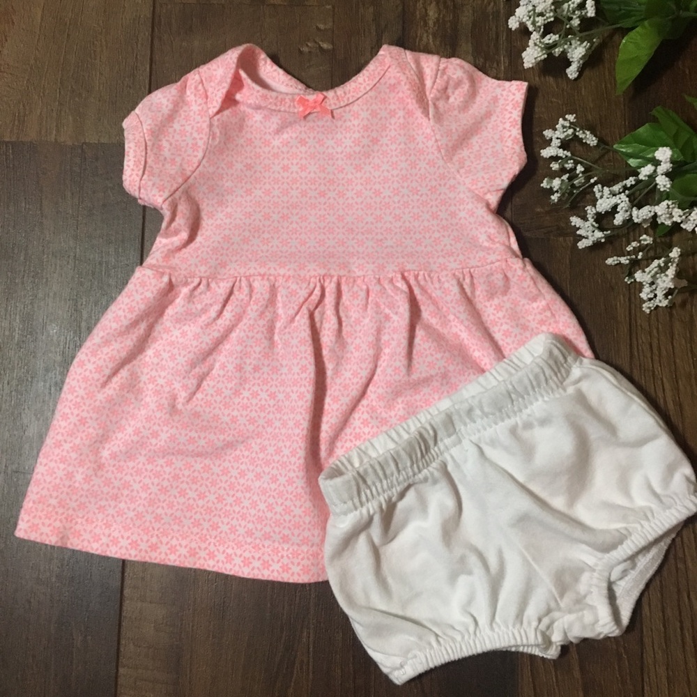 Carter’s Newborn Dress *GREAT BUNDLE ITEM*
